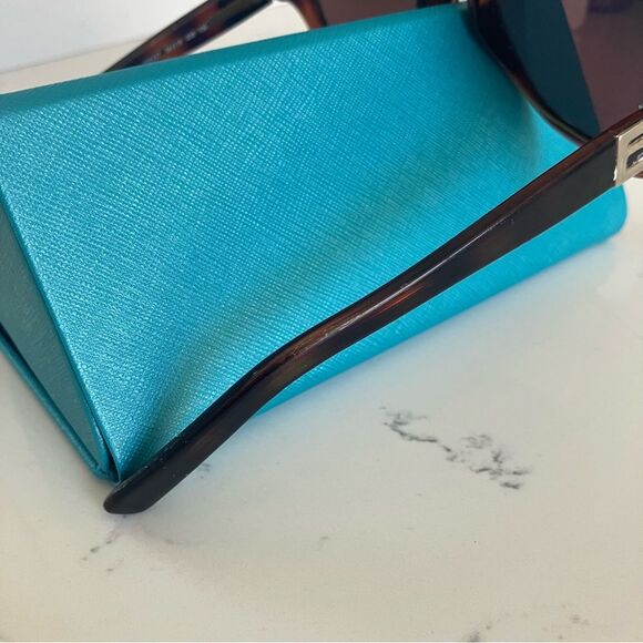 FENDI Women's Square Sunglasses FS5227 Tortoise Brown Italy - Picture 5 of 10